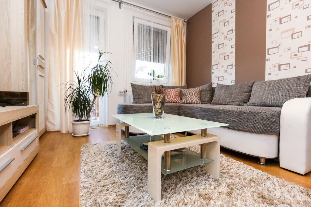 Welcome Apartman Суботица Экстерьер фото